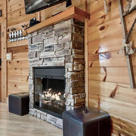 Mountain View Family Cabin W Game Room & Pool Sevierville Exterior foto